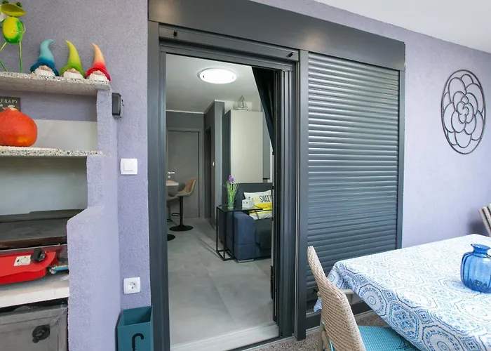 Apartament Stylish Pepa With Free Parking - Opatija