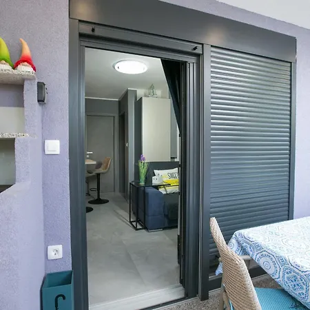 Διαμέρισμα Stylish Pepa With Free Parking - Οπατία