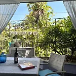 Stylish Pepa With Free Parking - Apartment *